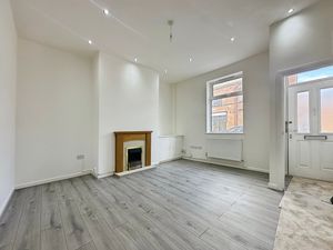 Lounge- click for photo gallery